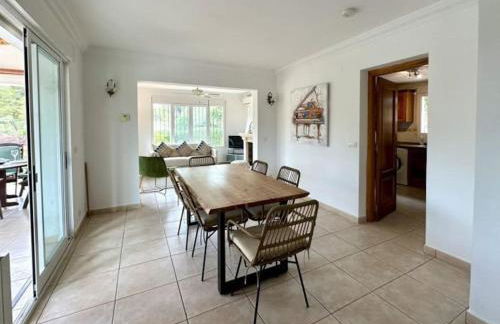 Casa Maria Granadella, three bedroom villa with private pool - Foto 3