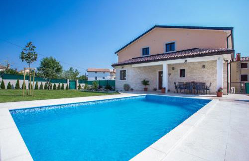 Villa SA-RA - Foto 1