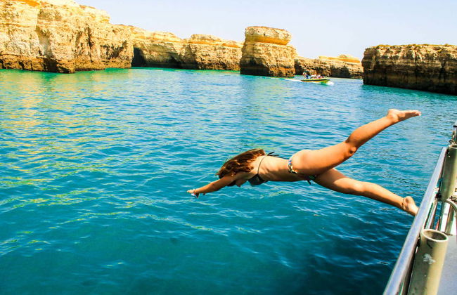 Paseo en catamarán por las cuevas de Benagil - Foto 7