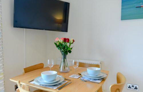 2 Bed in Penally Near Tenby oc-g28130 - Photo 9