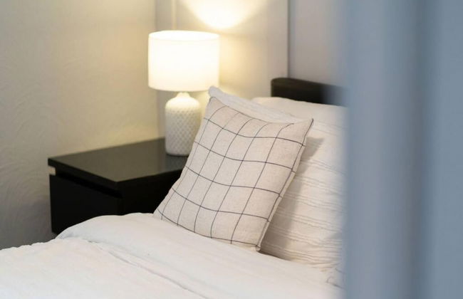 Heatherwood Cottage - Central Scone - Photo 29