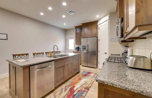 Toquerville Home with Mtn Views, Near State Parks! - Foto 11