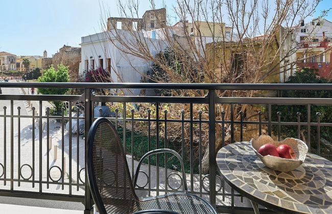 Nival Luxury Suites - Photo 35