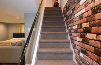 Tuscany 2900 - Classic Italian Style 3BR w Parking near Airport - Foto 23