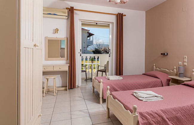 Tassia Studios - Foto 3