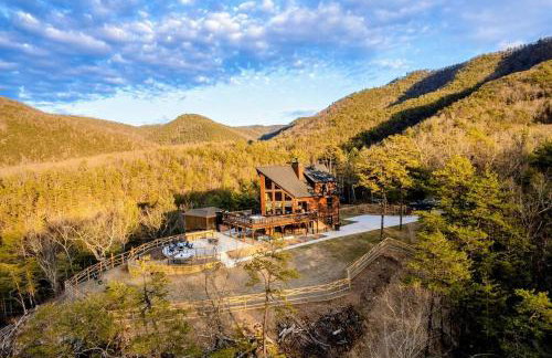 Luxury A Frame 5BR Hot Tub & Mountain Views - Foto 64