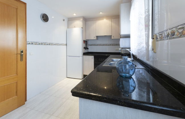 Estornell With 2 Bedrooms and 1 Bathrooms - Foto 8