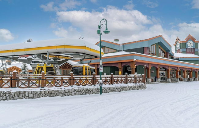 Vista at Big White Amazing Location View - Photo 43