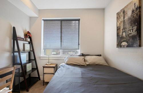 2 BDR Home Roof Deck plus Walk to Broncos and Sloans Lake - Foto 17