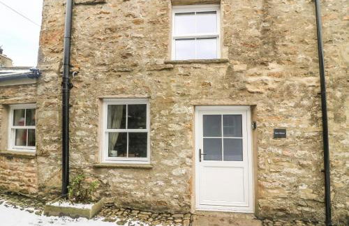 East House - Photo 5