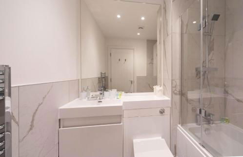 Fabulous 2BR Apartment at Trinity Point Gravesend - Foto 17