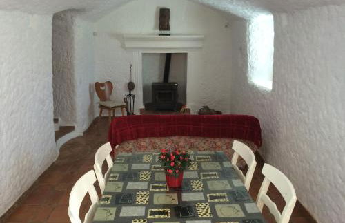 Cuevas del Cipres - Photo 6