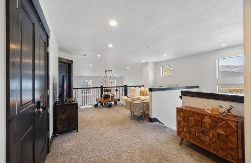 Pvt Hot Tub, Game Rm, Fire Pit, 12 Min Ski and PC - Foto 49