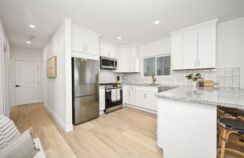 Brand New Home by the Beach & Historic Sunset Water Tower - Foto 15