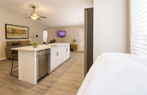 Heated Pool & Bathtub 4BR Near Disney - Foto 7