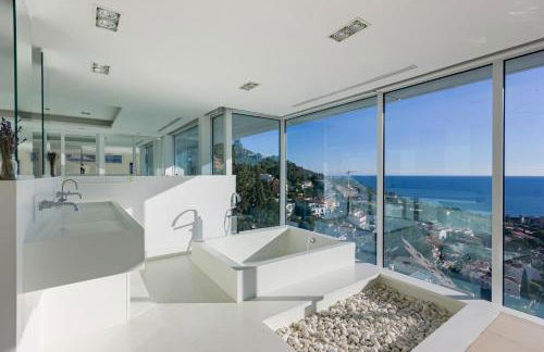 Villa Sitges Bianca Amaizing View Design 10 min walk from beaches - Foto 31