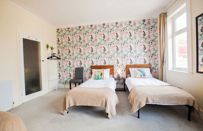 Comfy Kingston Central Garden House & Free Parking - Foto 5