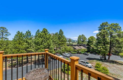 Delightful 1 bdrm Country Club Retreat with Mt Elden Views! - Foto 26