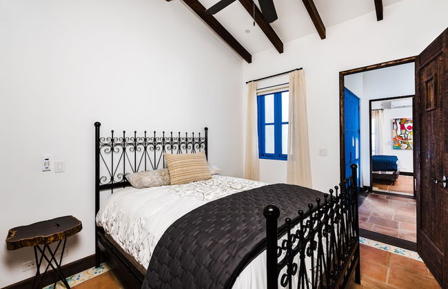 Las Catalinas Doorway - Photo 26