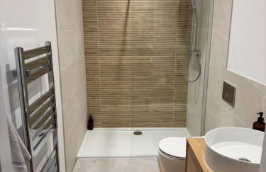 Spacious & Modern Garden Apartment - Foto 8