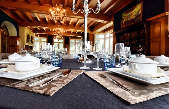 Magnificent Luxury Chateau in Vast Garden with Sauna & Hot Tubs - Photo 72