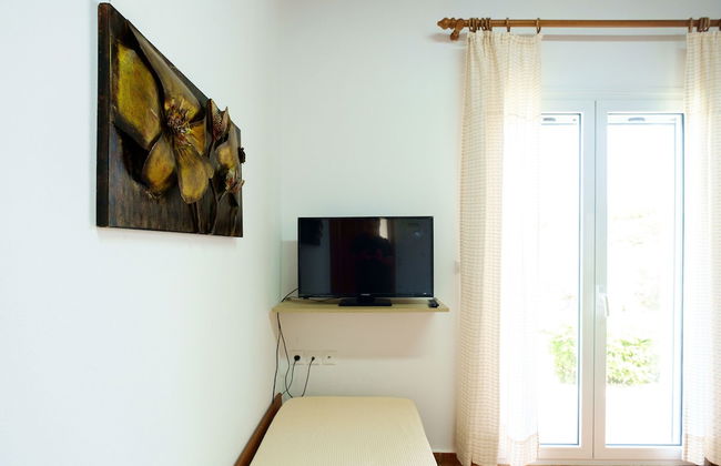 Chill & Relax Home with Pool near Beach - Foto 21