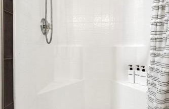 Black Moose - Pet friendly - Trailer parking - Wood stove - Single level - Photo 32