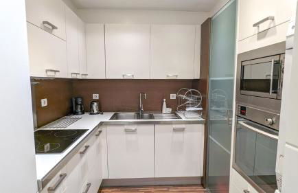 DFLAT Escultor Madrid Apartments - Photo 55