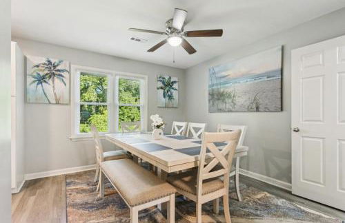 Spacious Beach Styled Oasis 3BR 2BA Pet Friendly - Foto 33