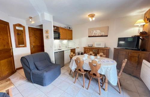 Appartement 3 pièces au pied des pistes avec parking et animaux acceptés - FR-1-505-143 - Foto 1