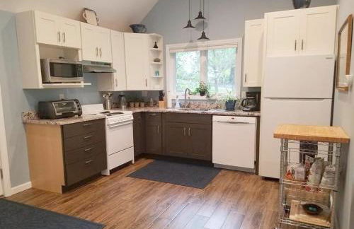 Cottage at Millpond Falls - A Romantic Escape - Foto 14