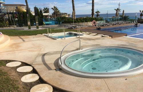 Super zeezicht in eerste lijn met verwarmd zwembad en fitness - Foto 55