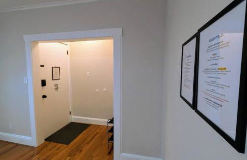 Cozy Gem 18Min to EWR, 8min > NYC Train + Parking - Foto 26