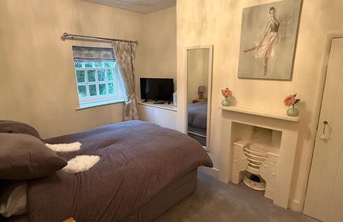 West Cottage, Free Breakfast supplied with free range eggs With log burner - Foto 12