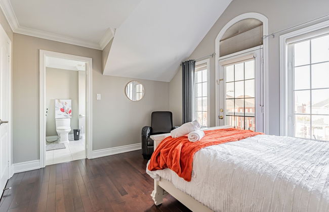 Luxury Villa - Mississauga Square One - Photo 8