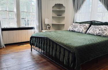 The Shiloh House - Photo 12