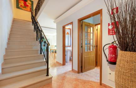 2 BDR House W/Terrace in Praia Verde by LovelyStay - Foto 7