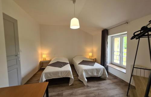 Maison tranquille avec jardin, proche Châteauroux, 4 ch., 3 sdb, terrasse, barbecue, parking - FR-1-591-358 - Photo 29