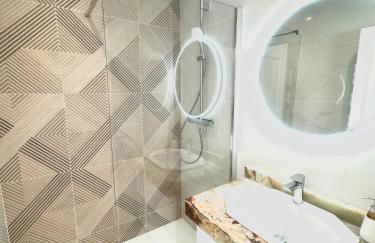 Villa piscine avec magnifique vue mer panoramique - Foto 18