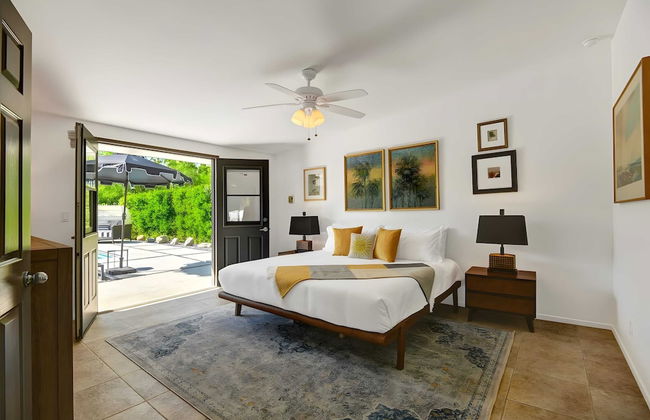 Modern Oasis w/ Pool, Patio Lounge, & Mountain Views Palo Verde by Avantstay - Foto 5