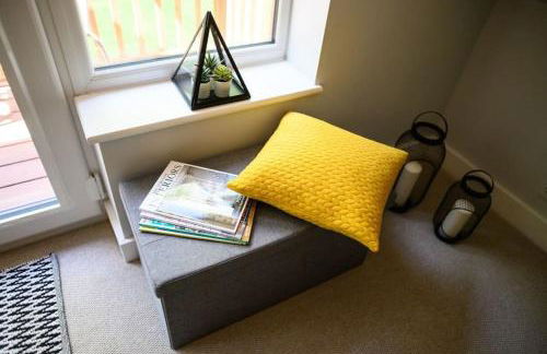 The Coach House at Wenvoe Manor, Cardiff - Photo 58