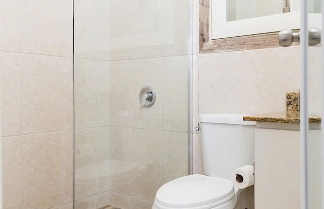 Serenity Gardens Living - Photo 13