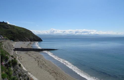 Bay View, Sleeps 18, 7 Bedrooms, 7 Bathrooms, Seafront, Criccieth - Foto 38