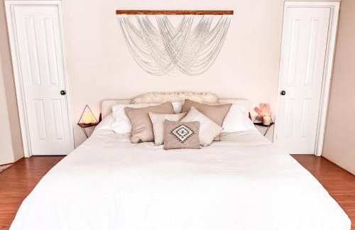 Wildland Aerie at Treehaus with Creekside Hot Tub Pets OK - Foto 28