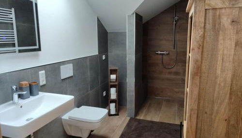 Abendrot - Foto 3, Shower