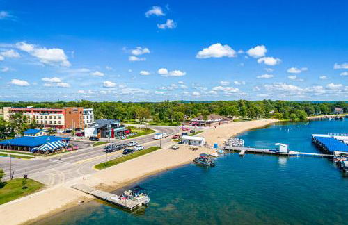 Starboard Point: Stunning Luxury Condo in the heart of DL! - Foto 45