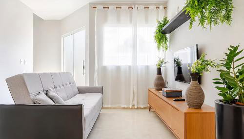 Casa espaçosa com quintal perto da lagoa - Foto 1