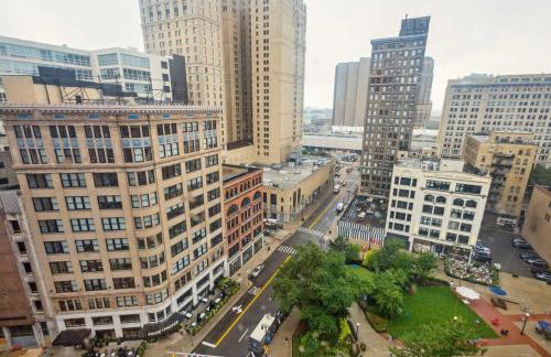 2BR Executive Downtown Apartment by ENVITAE - Foto 7