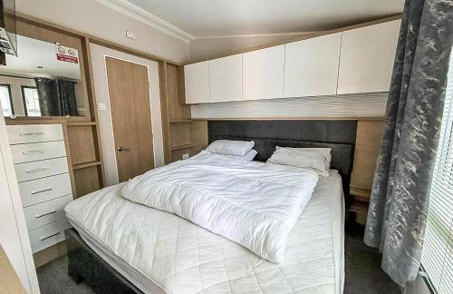 Stunning Caravan With Large Decking At California Cliffs In Norfolk Ref 50001Oc - Foto 15