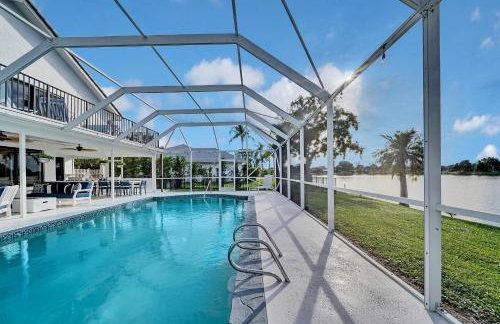 Lake Luxe Equine, Waterfront, Screened-in Pool, Hot Tub - Lake Views! Hosted By Relaxtay - Foto 21